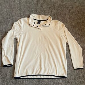 Women’s White North Face Fuzzy 3/4 Snap Longsleeve